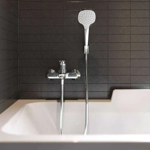 Logis baterija za kadu 