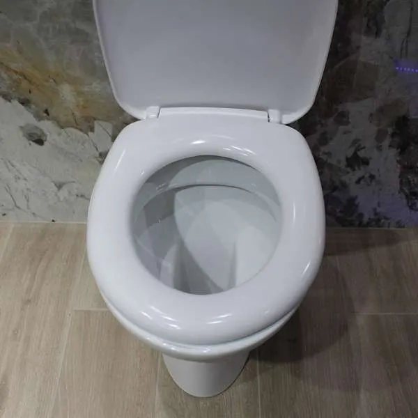 Novella WC šolja simplon 