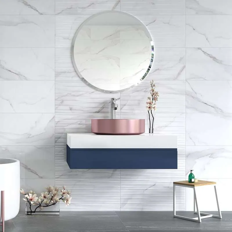 Essential White Rlv 33.3x55cm 