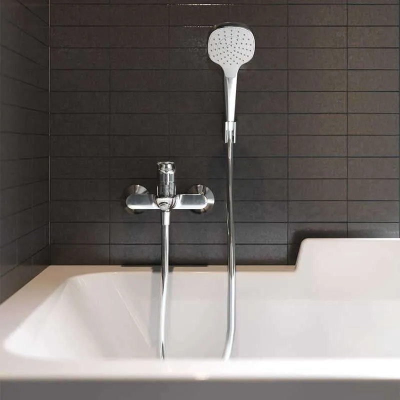 Logis baterija za kadu 