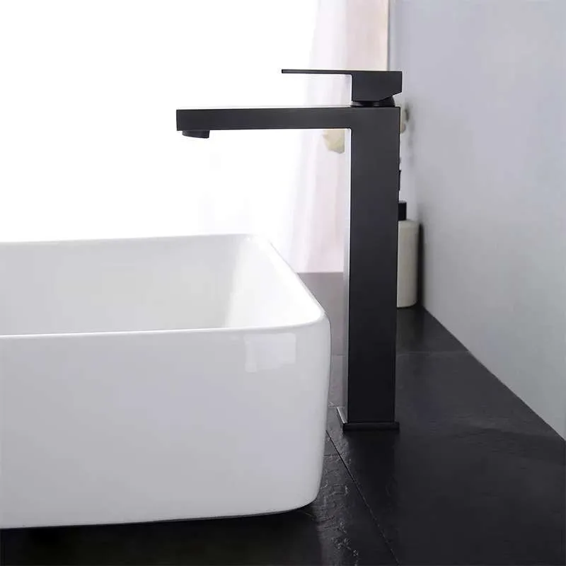 Quadro visoka baterija za lavabo black 